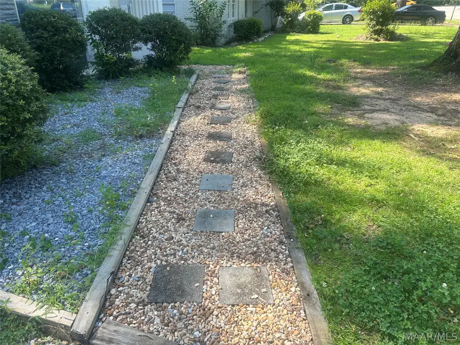 1841 Shadow Lane, Montgomery, AL 36106 - #2