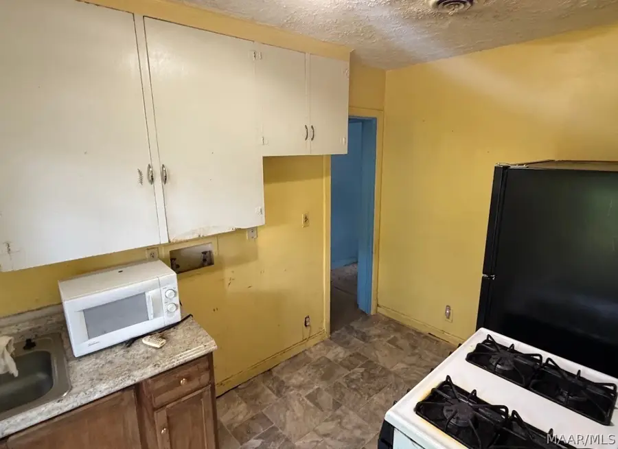 3440 Whiting Avenue, Montgomery, AL 36105 - #3