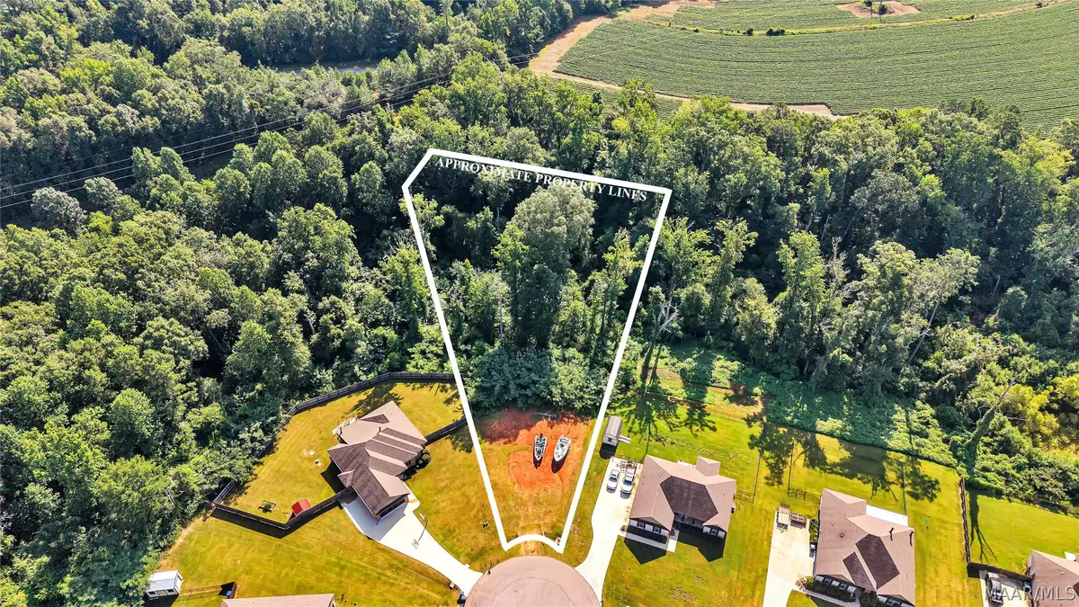 448 Regans Way, Deatsville, AL 36022 - #1