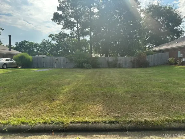 1304 Pondcypress Drive, Montgomery, AL 36117