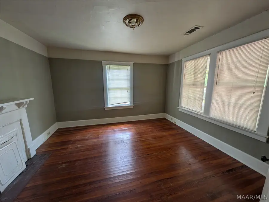 1515 Dunbar Street, Montgomery, AL 36106 - #3
