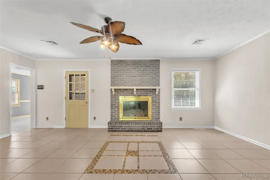324 Davors Road, Montgomery, AL 36109 - #3