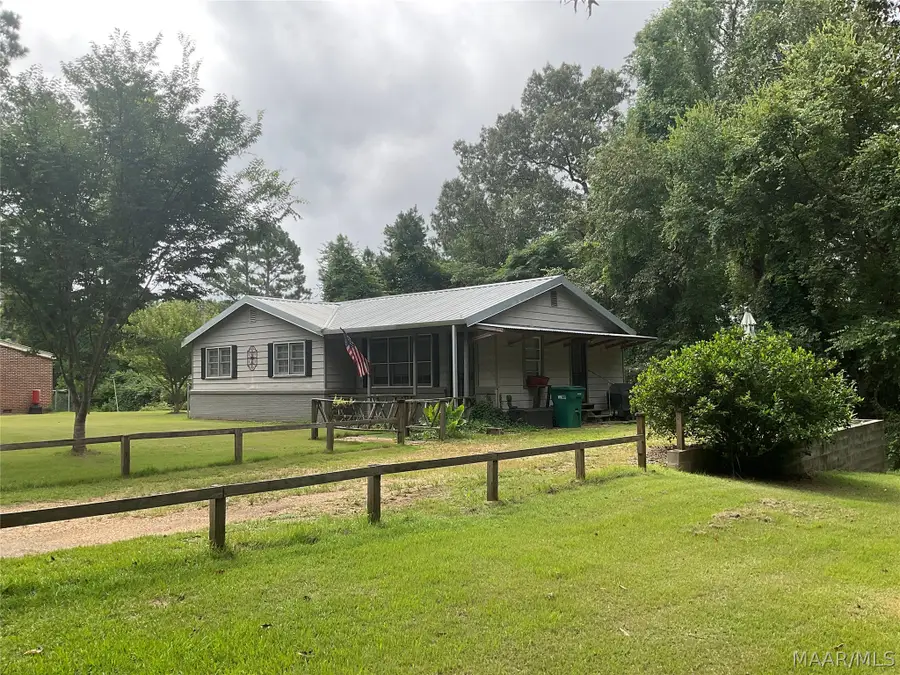 91 Martin Street, Tallassee, AL 36078 - #3