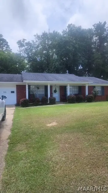 906 Skidmore Avenue, Prattville, AL 36066