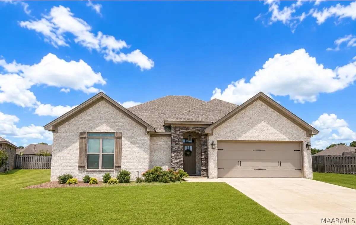 134 Grenada Court, Wetumpka, AL 36093 - #1