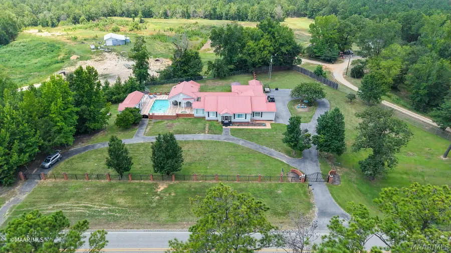 13215 Highway 43, Linden, AL 36748 - #2