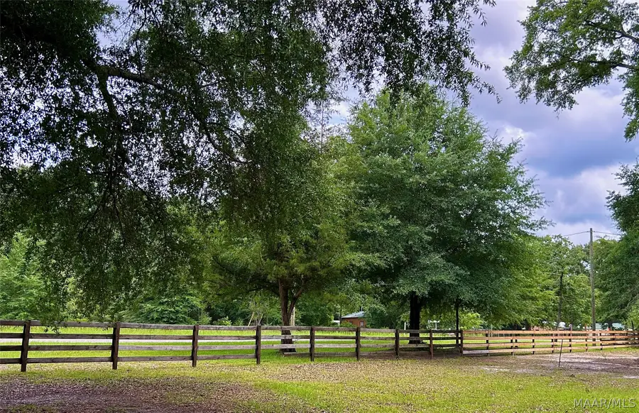 3748 County Road 15 Road, Union Springs, AL 36089 - #2