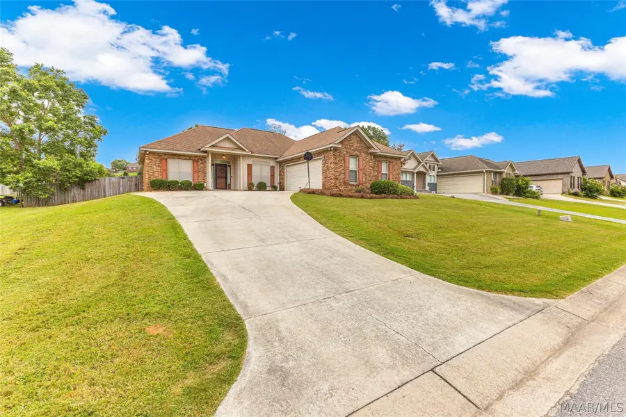 275 Ridgeview Drive, Millbrook, AL 36054 - #2