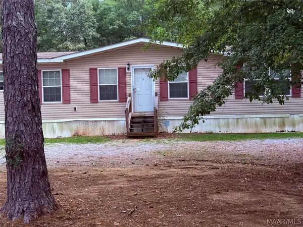 100 Hunter Drive, Selma, AL 36701