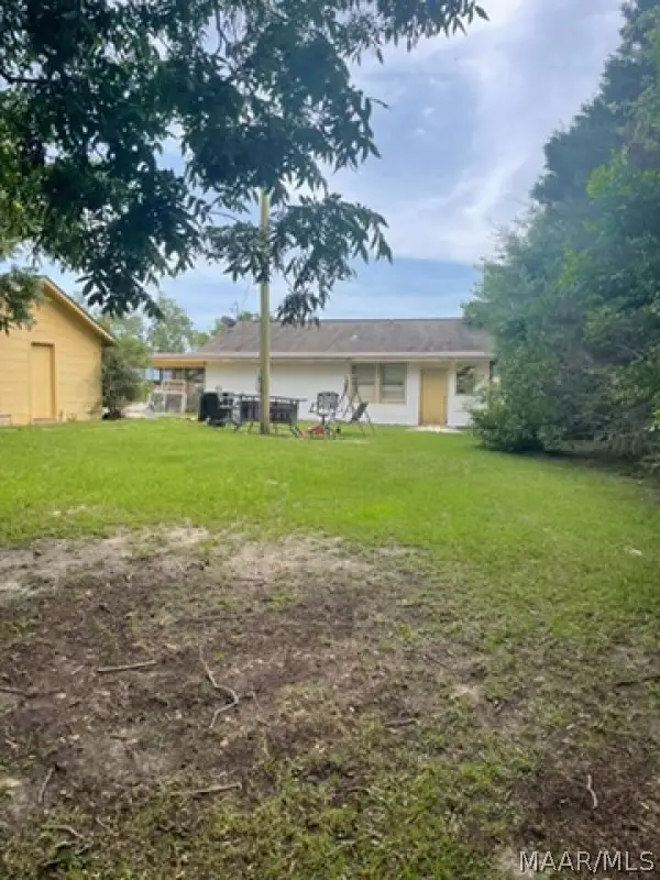 432 Bryant Street, Brundidge, AL 36010 - #3