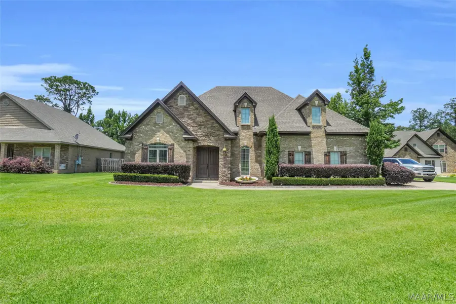 265 Spruce Knoll Lane, Elmore, AL 36025 - #3