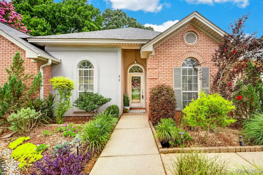 32 Gardendale Drive, Deatsville, AL 36022 - #2