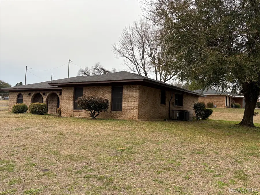 2300 Chappell Street, Montgomery, AL 36108 - #3