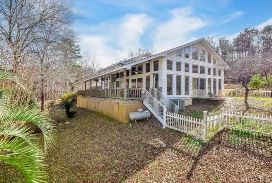 912 Georgia Road, Wetumpka, AL 36092 - #2