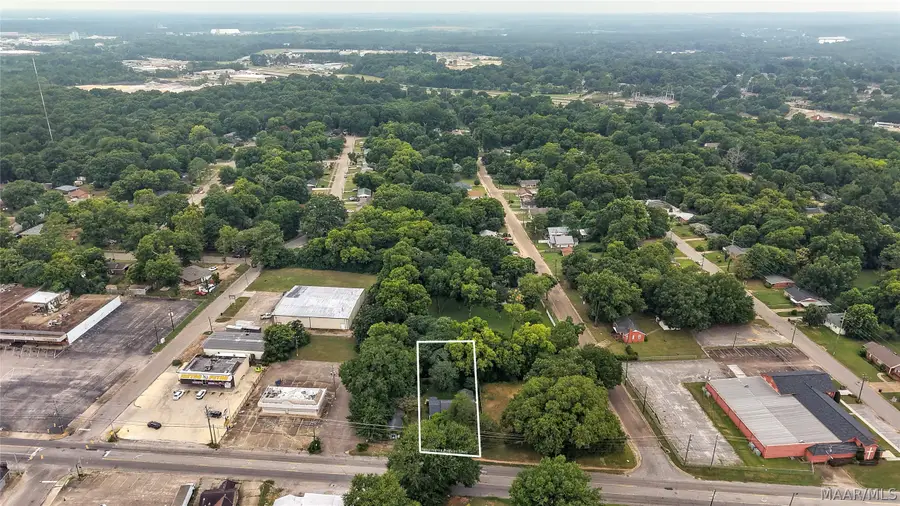 2933 Lower Wetumpka Road, Montgomery, AL 36110 - #2