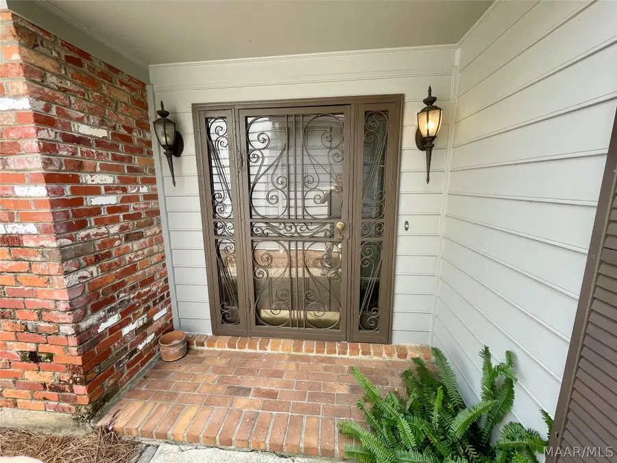 3150 Gatsby Lane, Montgomery, AL 36106 - #2