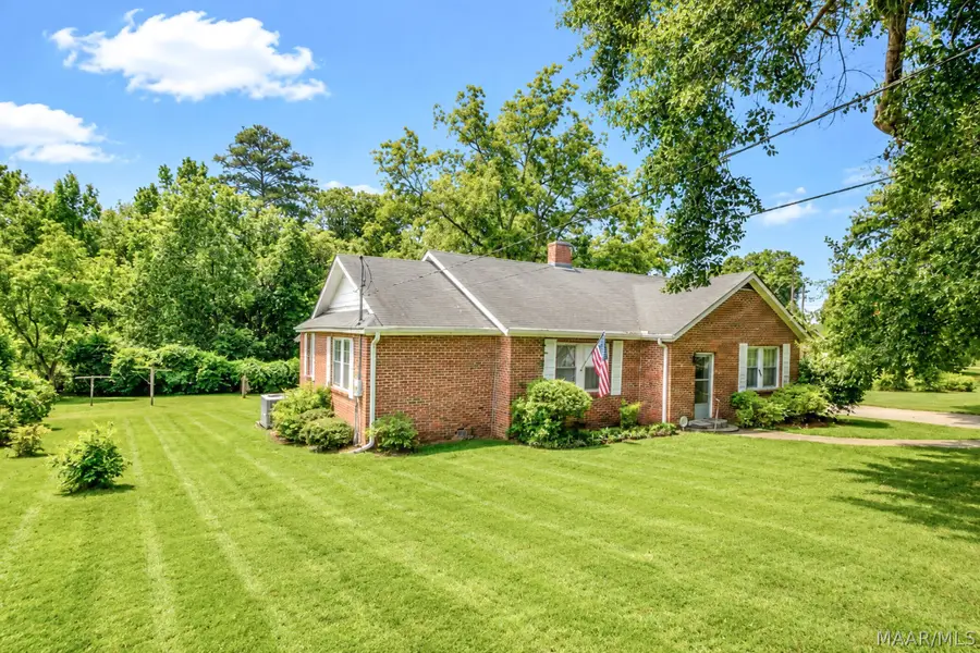 137 Pinehurst Street, Tallassee, AL 36078 - #3