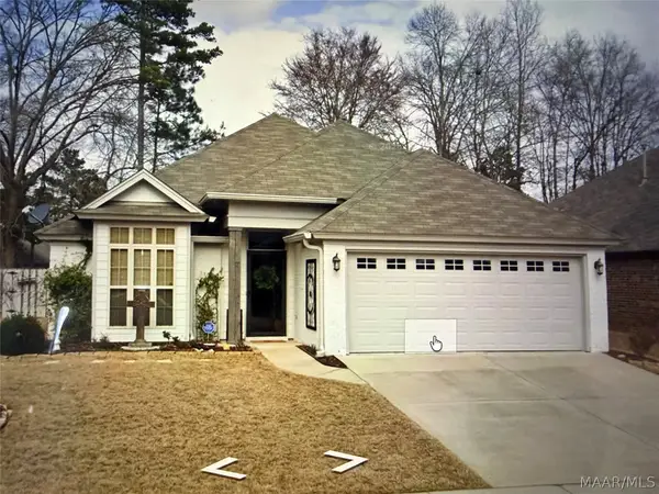 9155 Crescent Lodge Circle, Pike Road, AL 36064