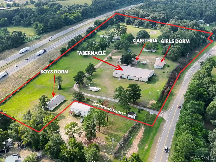 2443 Us Highway 31 Highway N, Deatsville, AL 36022 - #2