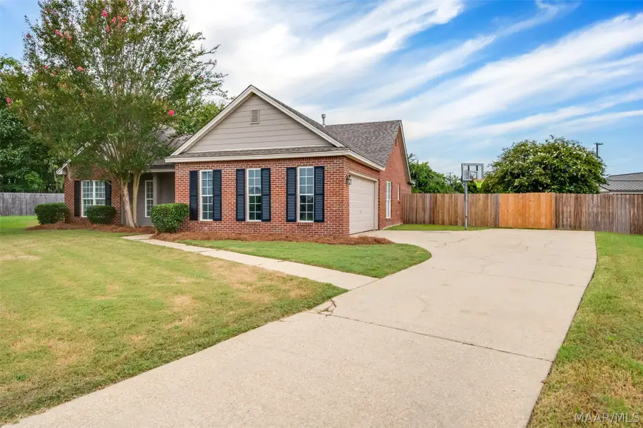 901 Hallwood Lane, Montgomery, AL 36117 - #2