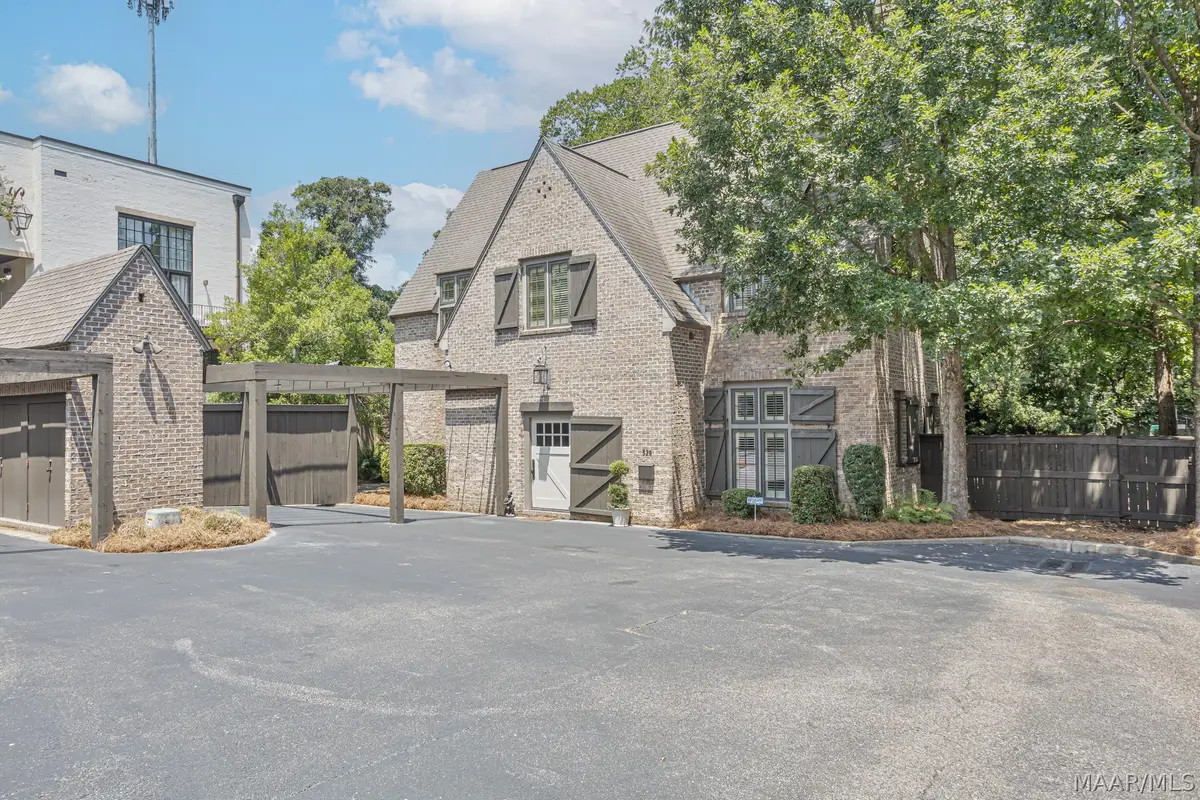 529 Cloverdale Road, Montgomery, AL 36106 - #1