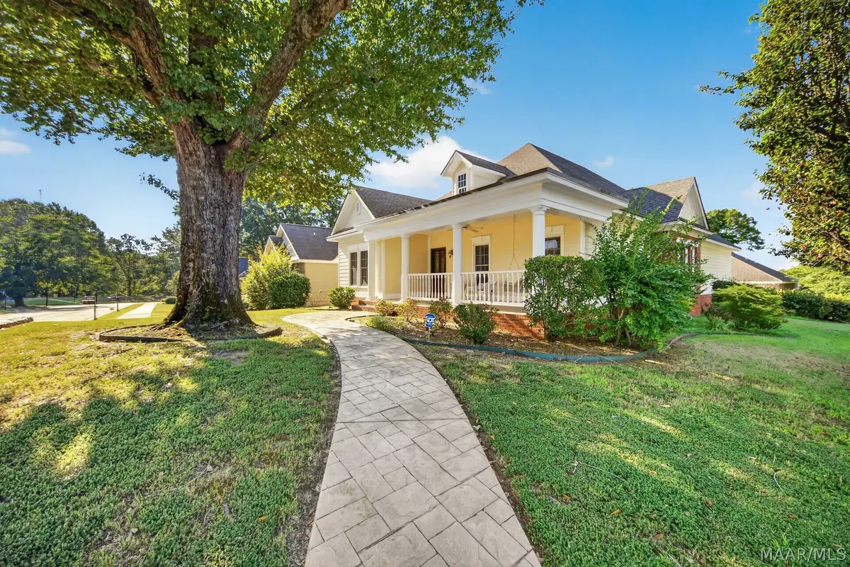 1202 Sadie Circle, Prattville, AL 36066 - #1