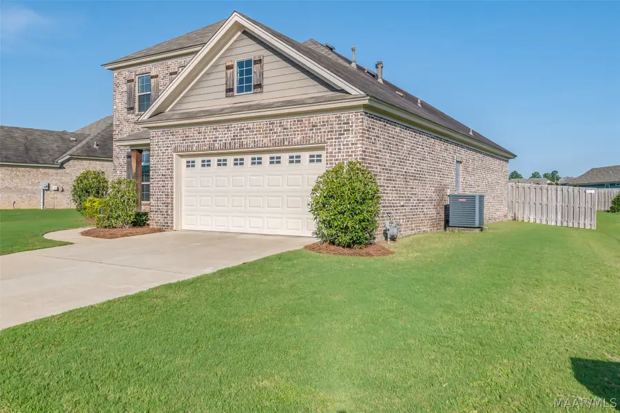 9313 Crescent Lodge Circle, Pike Road, AL 36064 - #3