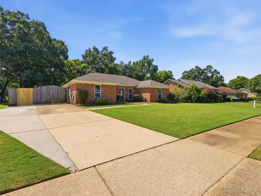 717 Silver Hills Drive, Prattville, AL 36066 - #3