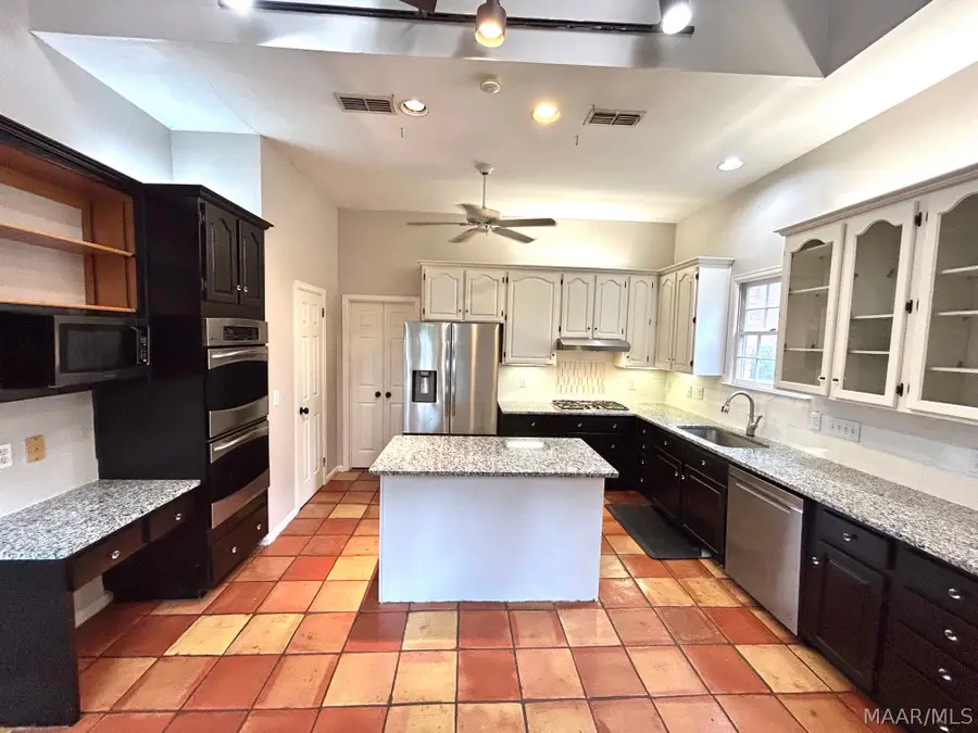 249 Charleston Court S, Montgomery, AL 36117 - #3
