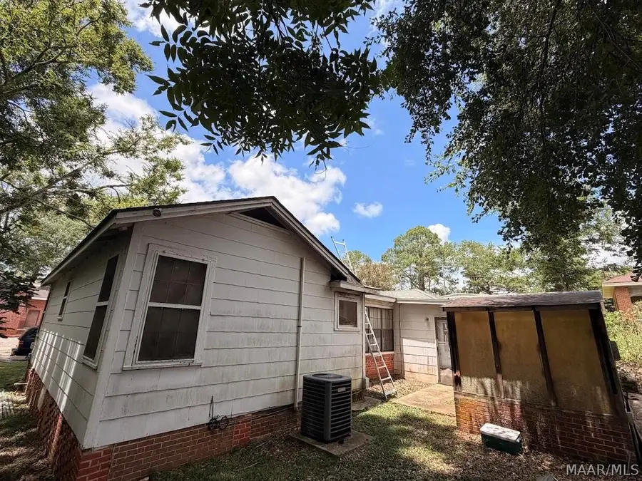 205 S Pine Street, Greenville, AL 36037 - #3
