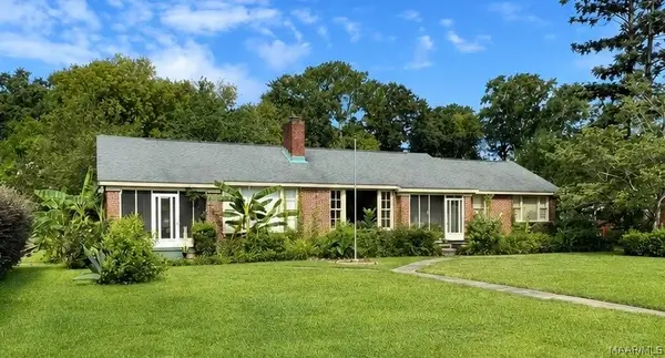 9 Calhoun Road, Montgomery, AL 36109