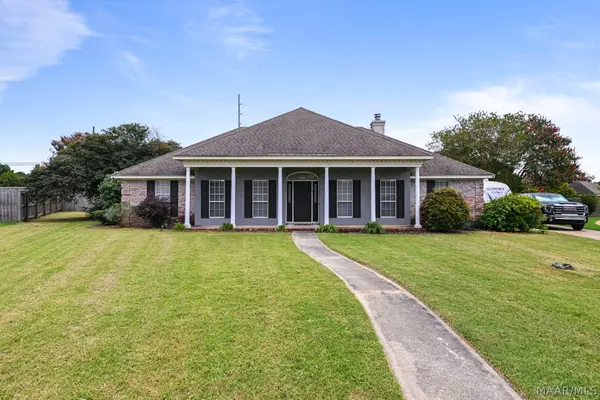 1806 Hampstead Court, Prattville, AL 36066