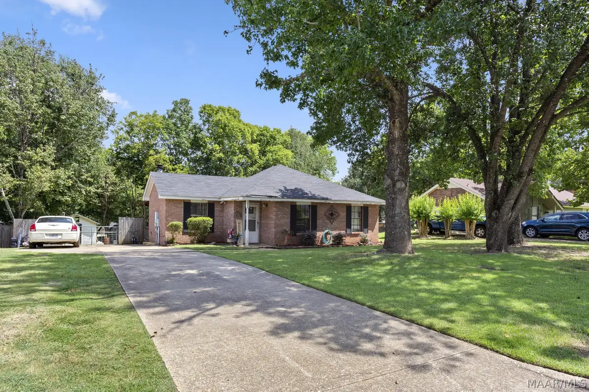 380 Honeysuckle Drive, Millbrook, AL 36054 - #1