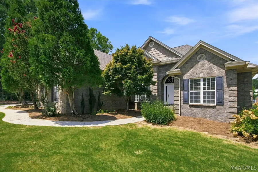 246 Kimrick Drive, Deatsville, AL 36022 - #3