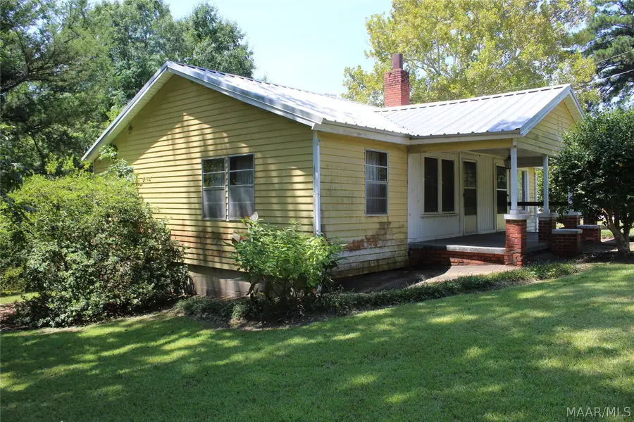 4507 Pineapple Highway, Greenville, AL 36037 - #2