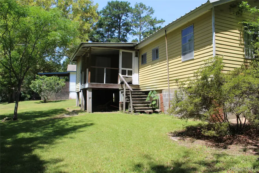 4507 Pineapple Highway, Greenville, AL 36037 - #3