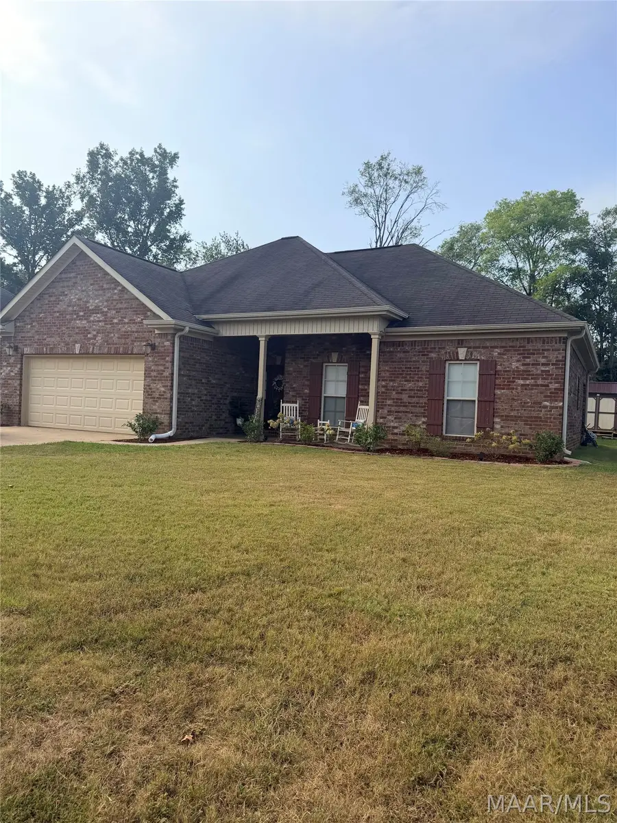 5430 Cedar Creek Drive, Bessemer, AL 35022 - #2