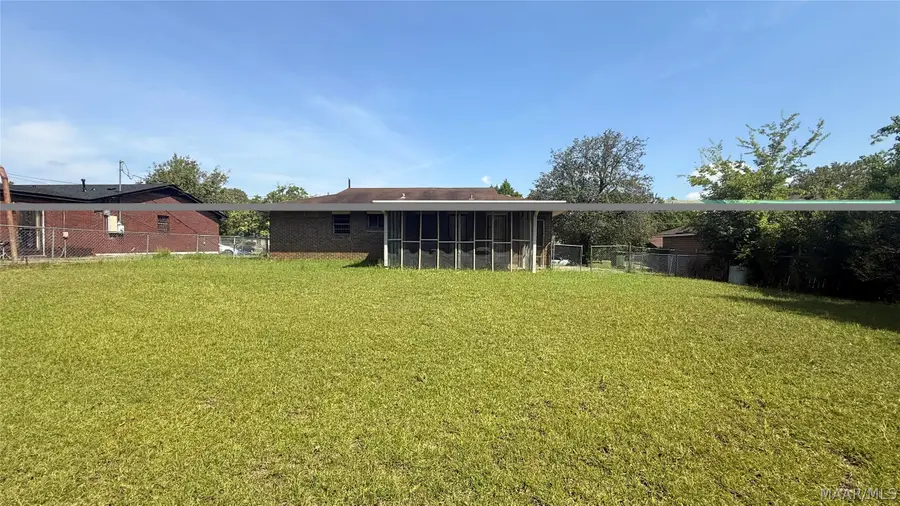 322 Winderton Drive, Montgomery, AL 36108 - #2