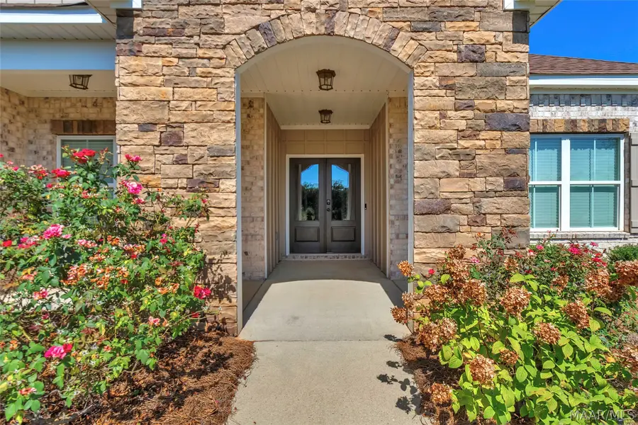 26 Midland Drive, Wetumpka, AL 36093 - #2