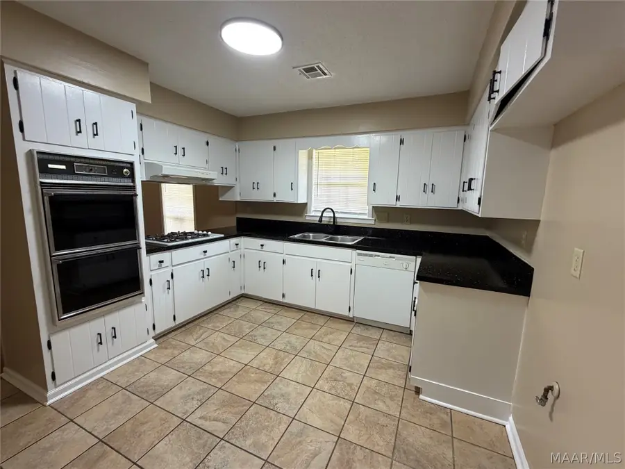 3429 Woodpark Drive, Montgomery, AL 36116 - #2