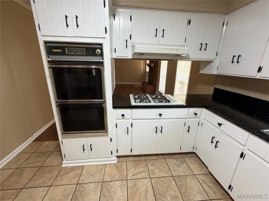 3429 Woodpark Drive, Montgomery, AL 36116 - #3