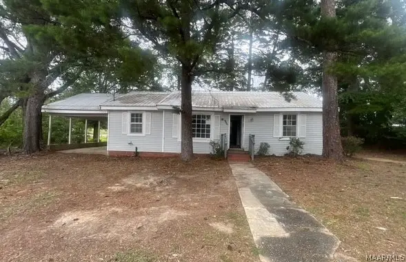118 Darby Avenue, Georgiana, AL 36033