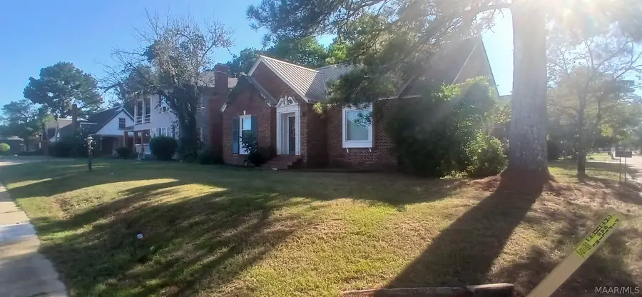 402 Jordan Avenue, Tallassee, AL 36078 - #2