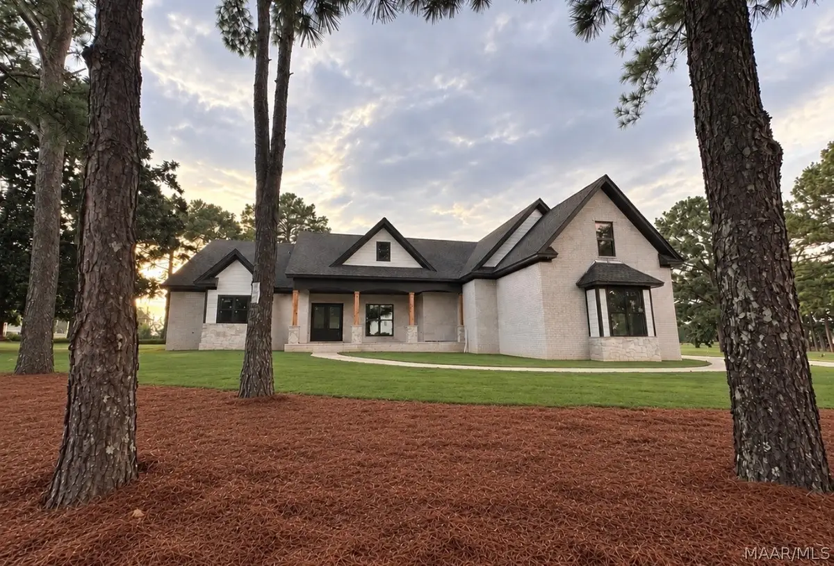 209 Towne Lake Drive, Montgomery, AL 36117 - #1