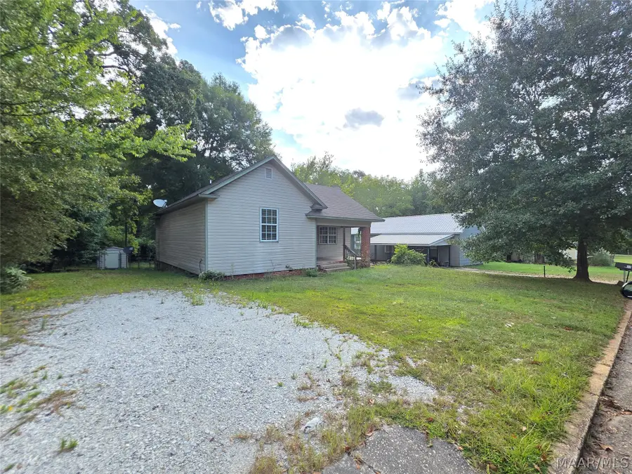 311 4th Street, Tallassee, AL 36078 - #2