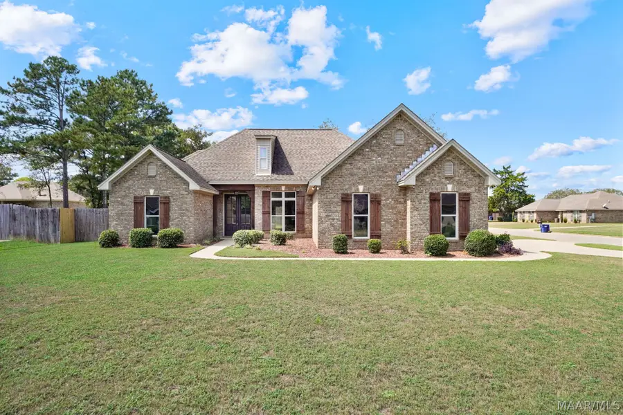 324 Landcaster Drive, Deatsville, AL 36022 - #2