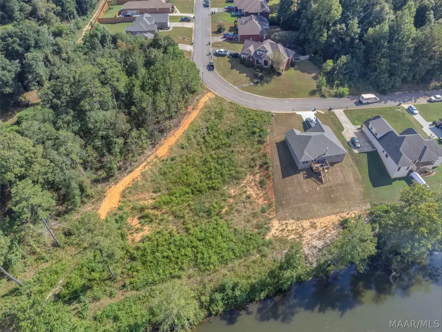345 Brownstone Loop, Millbrook, AL 36054 - #2