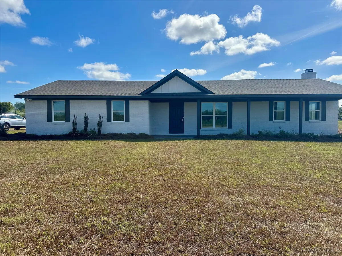 431 Cripple Creek Road, Deatsville, AL 36022 - #1