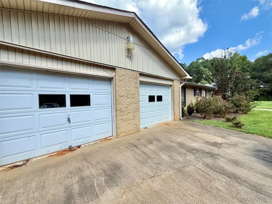 302 Elm Avenue, Myrtlewood, AL 36763 - #3