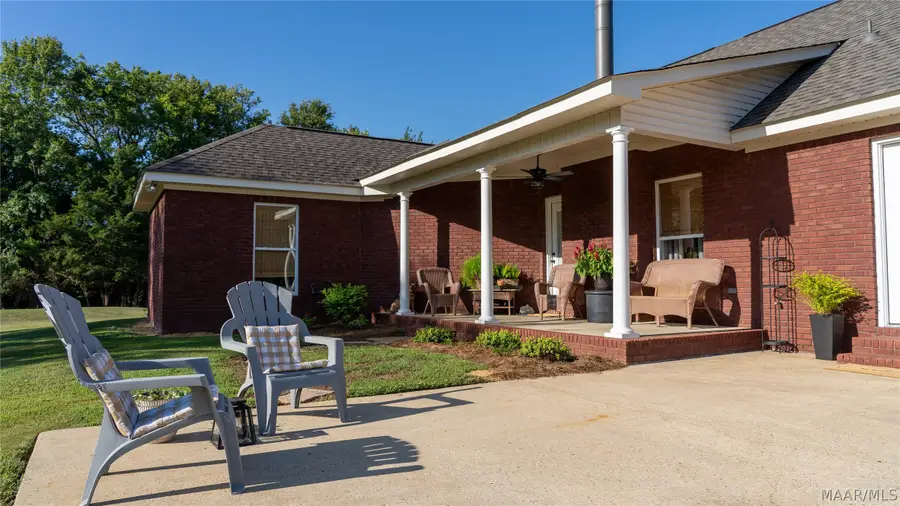 9527 Mobile Highway, Hope Hull, AL 36043 - #3